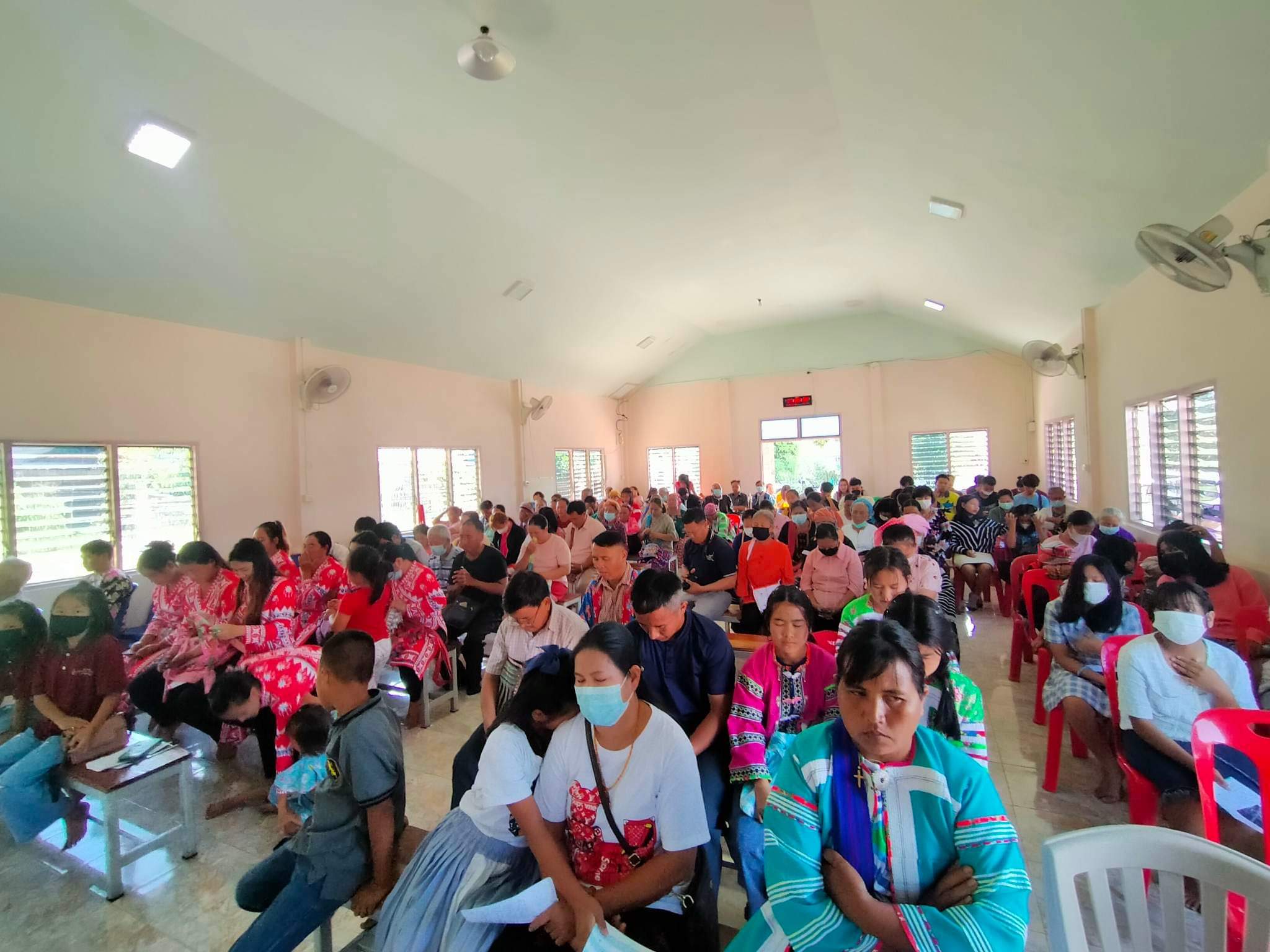 The Lahu Church in their beautiful colors during Thanksgiving