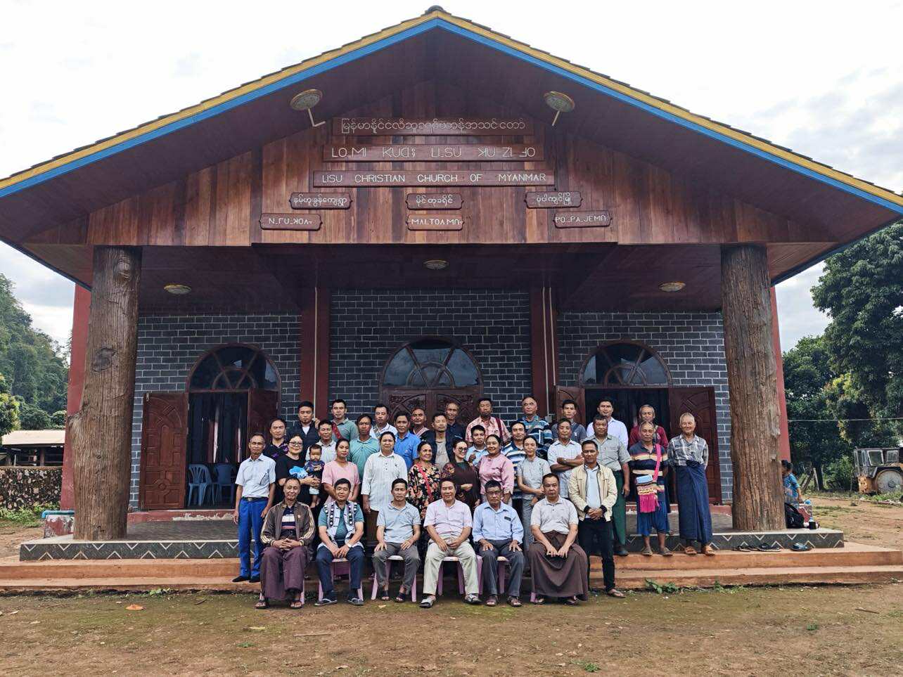 Local leaders in various ministries gathered to study with Stephen