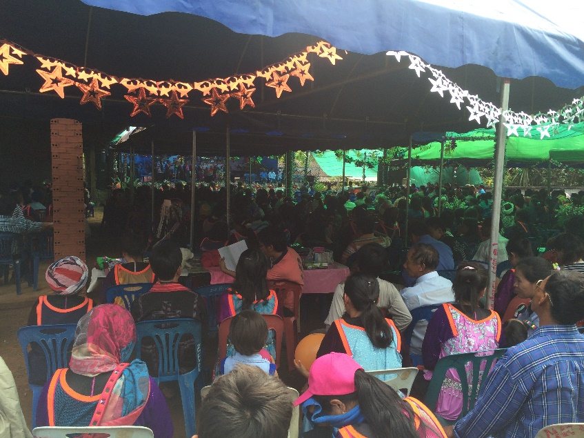 Lisu believers gathered for worship in northern Thailand